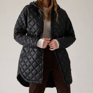 Athleta Black Whisper Featherless Puffer Parka Size 3X